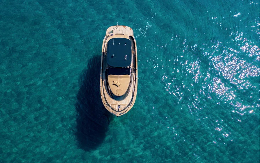 Overhead view of the Positano 38 Open at anchor